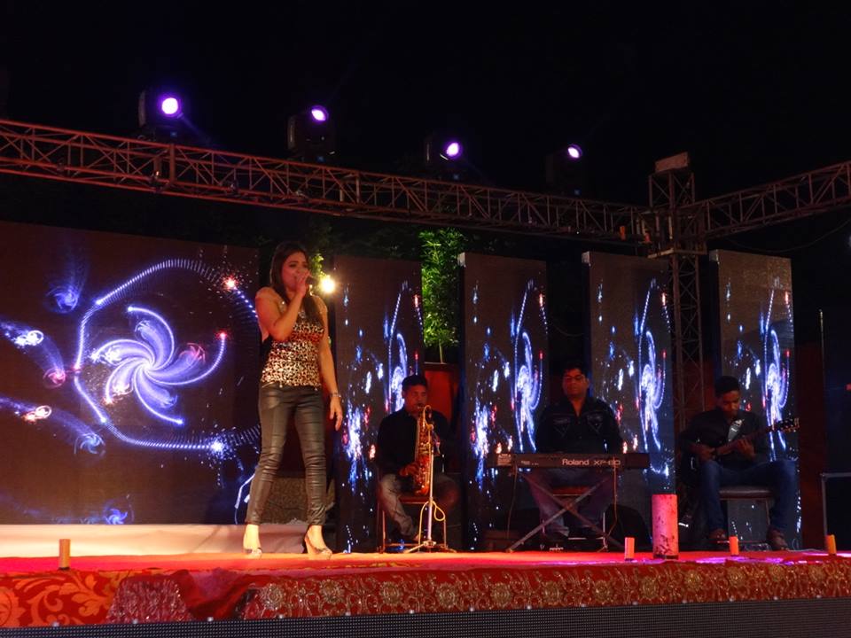 best live band with girl Hebron Palestine